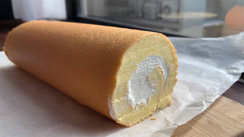 Cách làm bánh bông lan cuộn